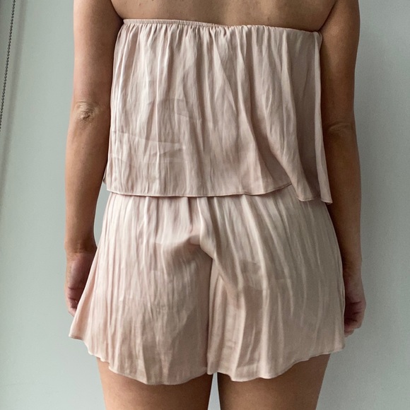 Romper - Small - Picture 3 of 5